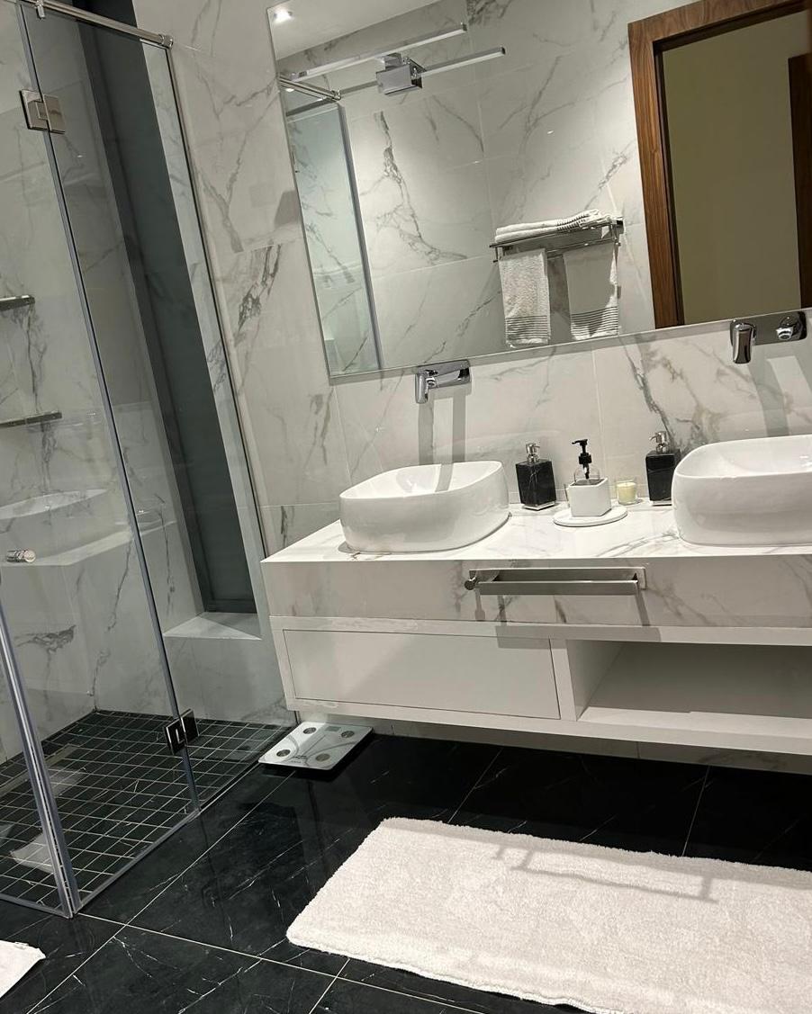 Villa LV — WhatsApp Image 2026-04-11 at 13.41.18 (2).jpeg